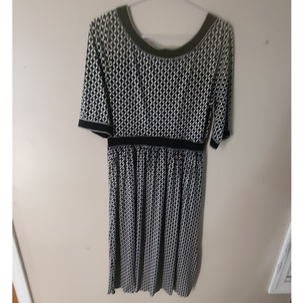 Max Studio print dress - Picture 3 of 3